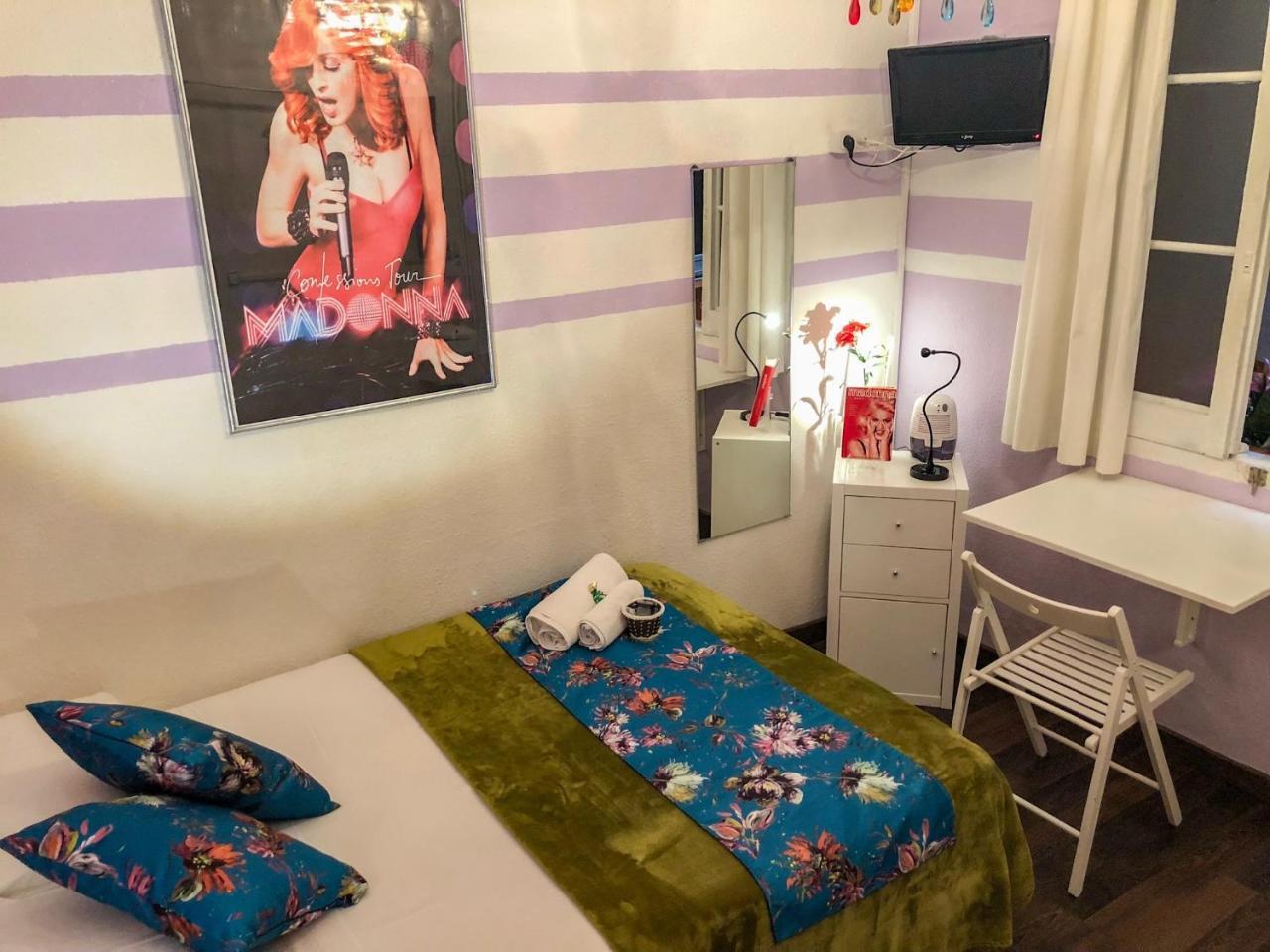 La Isla Hostal Barcelona Exteriér fotografie