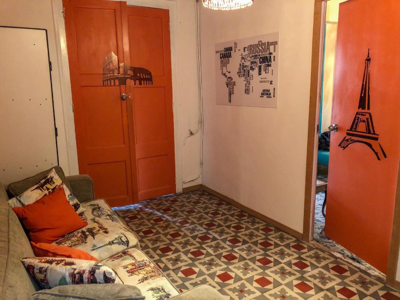 La Isla Hostal Barcelona Exteriér fotografie